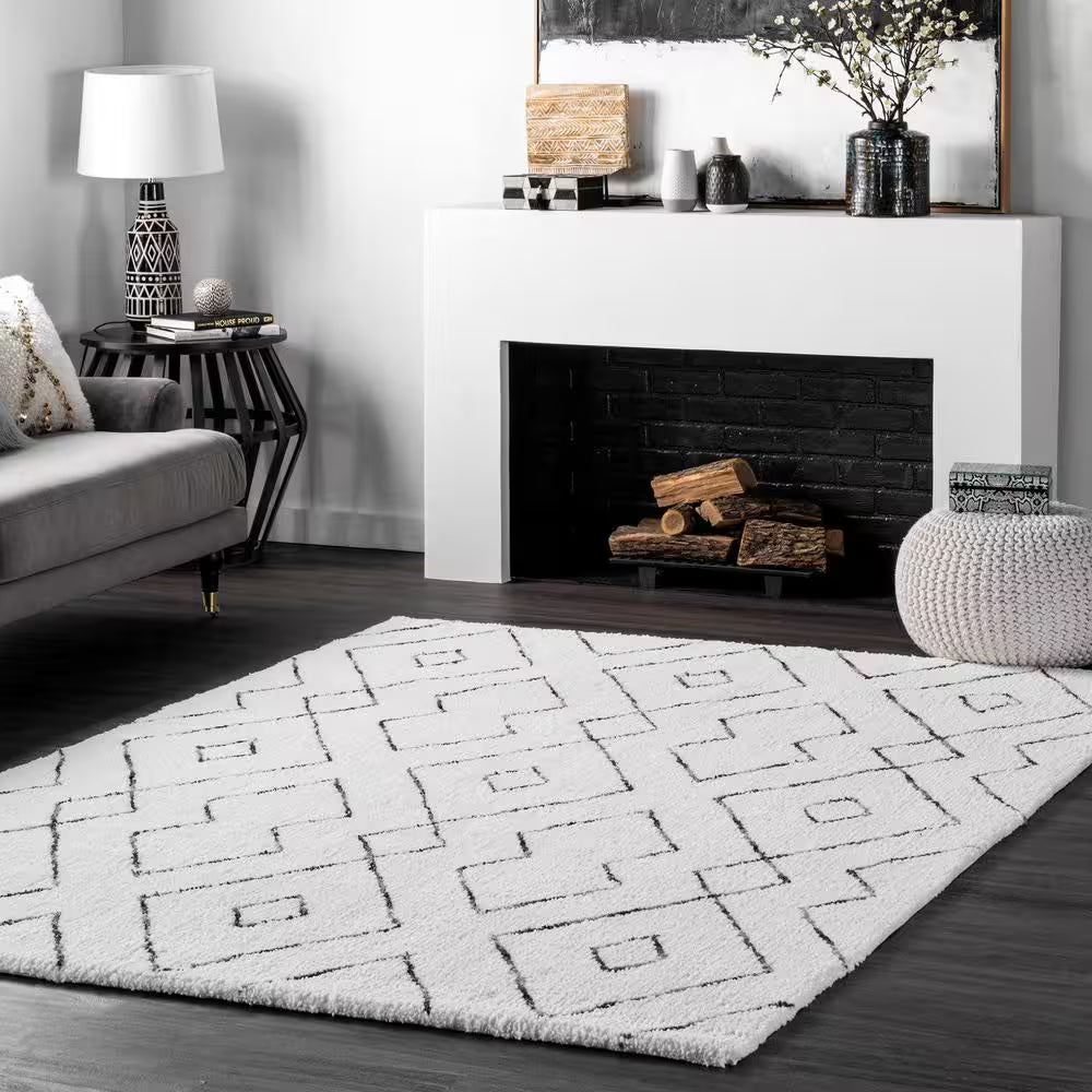 Beaulah Modern Geometric Shag White 6 Ft. X 9 Ft. Area Rug