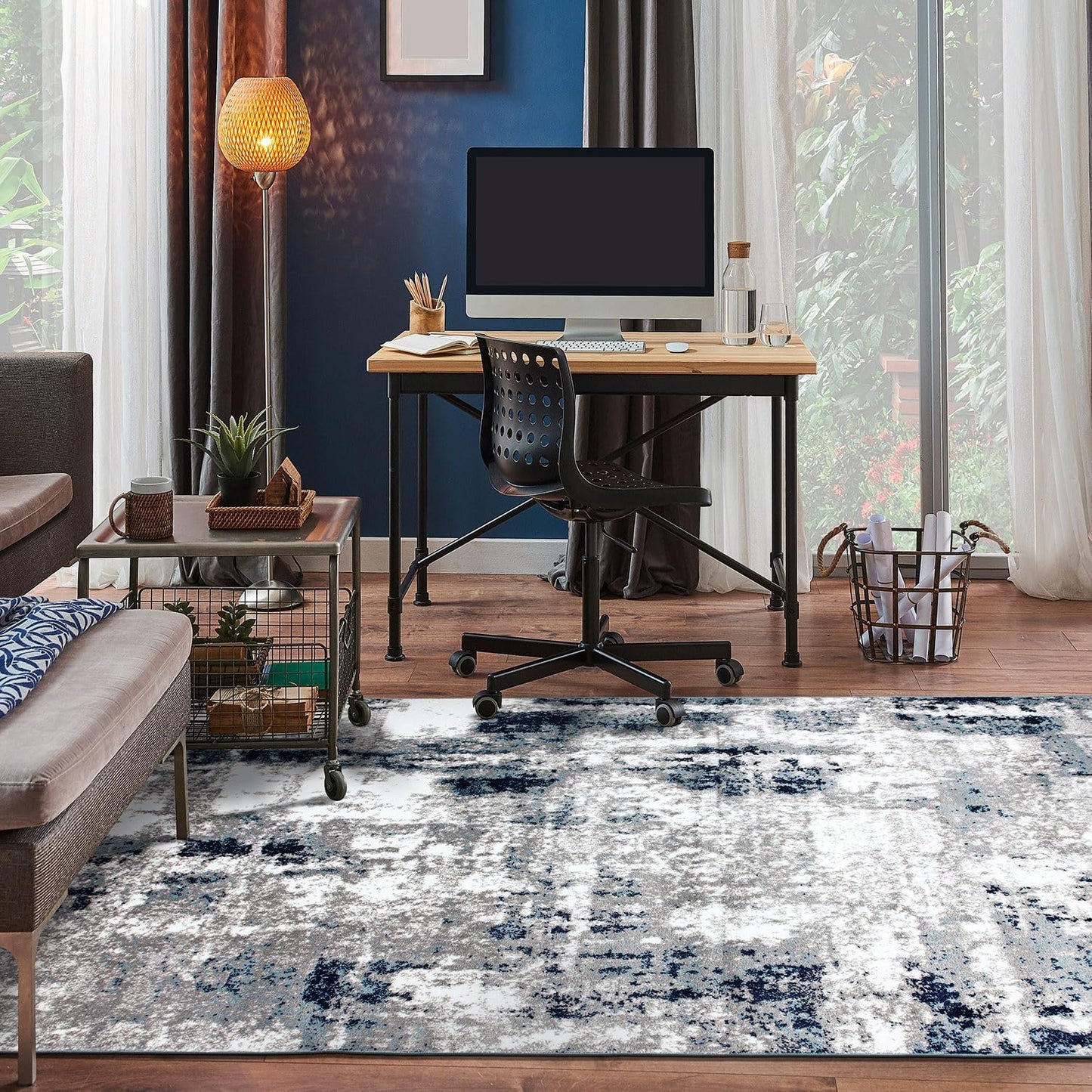 Contemporary Abstract Distressed Area Rug 5' X 7' Blue