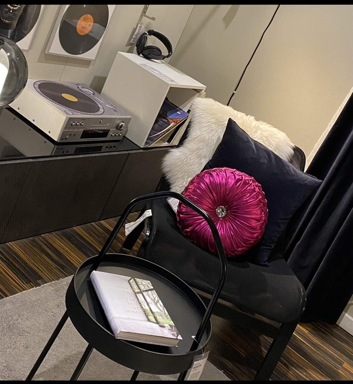 Tresshouse European round Throw Pillows, Soft Spandex Fabric Pumpkin Pleated Handmade Metallic Accent Circle Insert Cushion Diamond to Enhance for Sofa Bedroom Livingroom Couch Cover Chair Pink