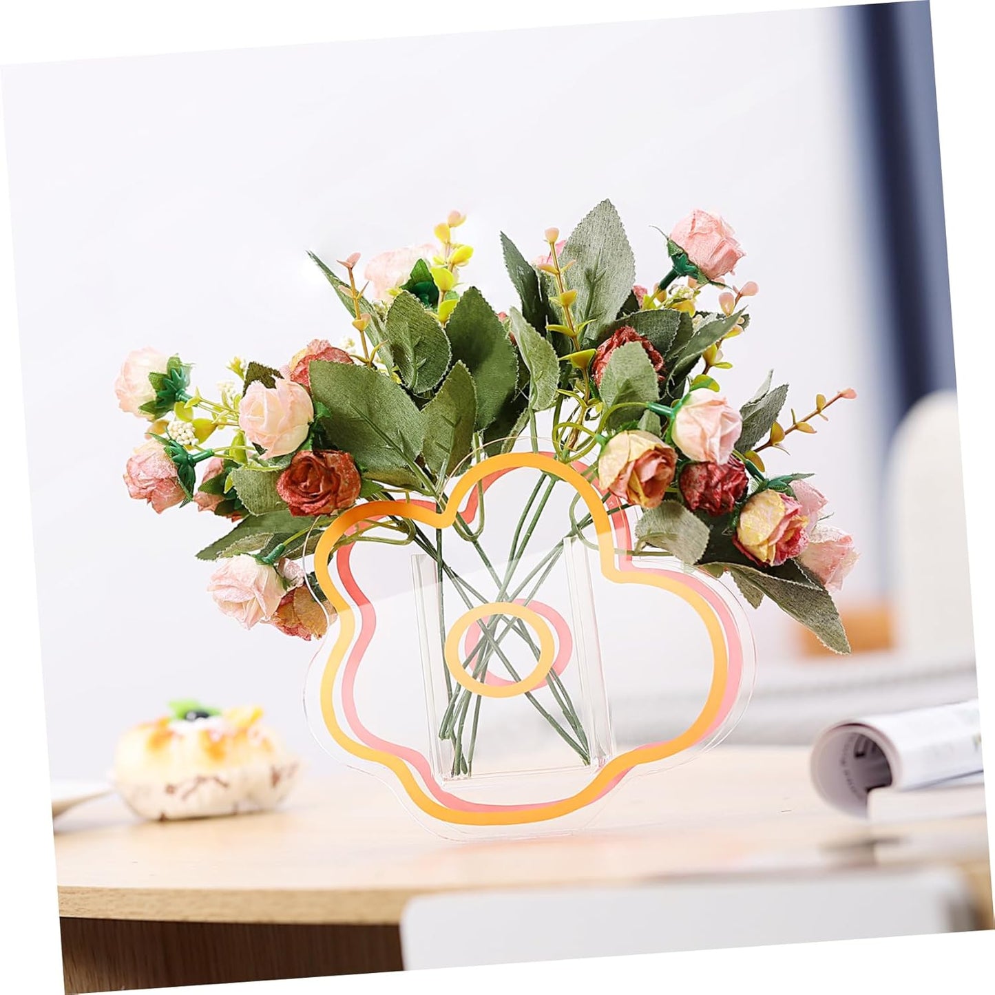 Clear Acrylic Vase Cloud Shaped Flower Vase Make up Brush Pen Holder Elegant Modern Contemporary Design for Home Office Wedding Decor