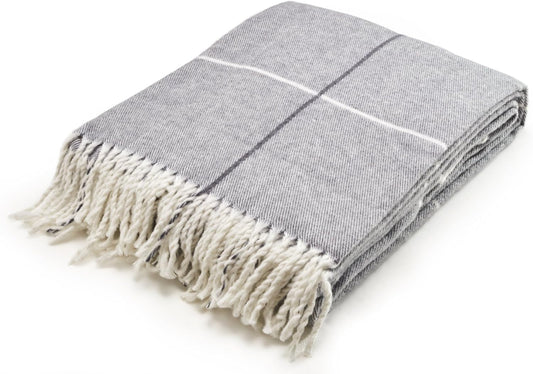 Cozy Tartan Throw Blanket