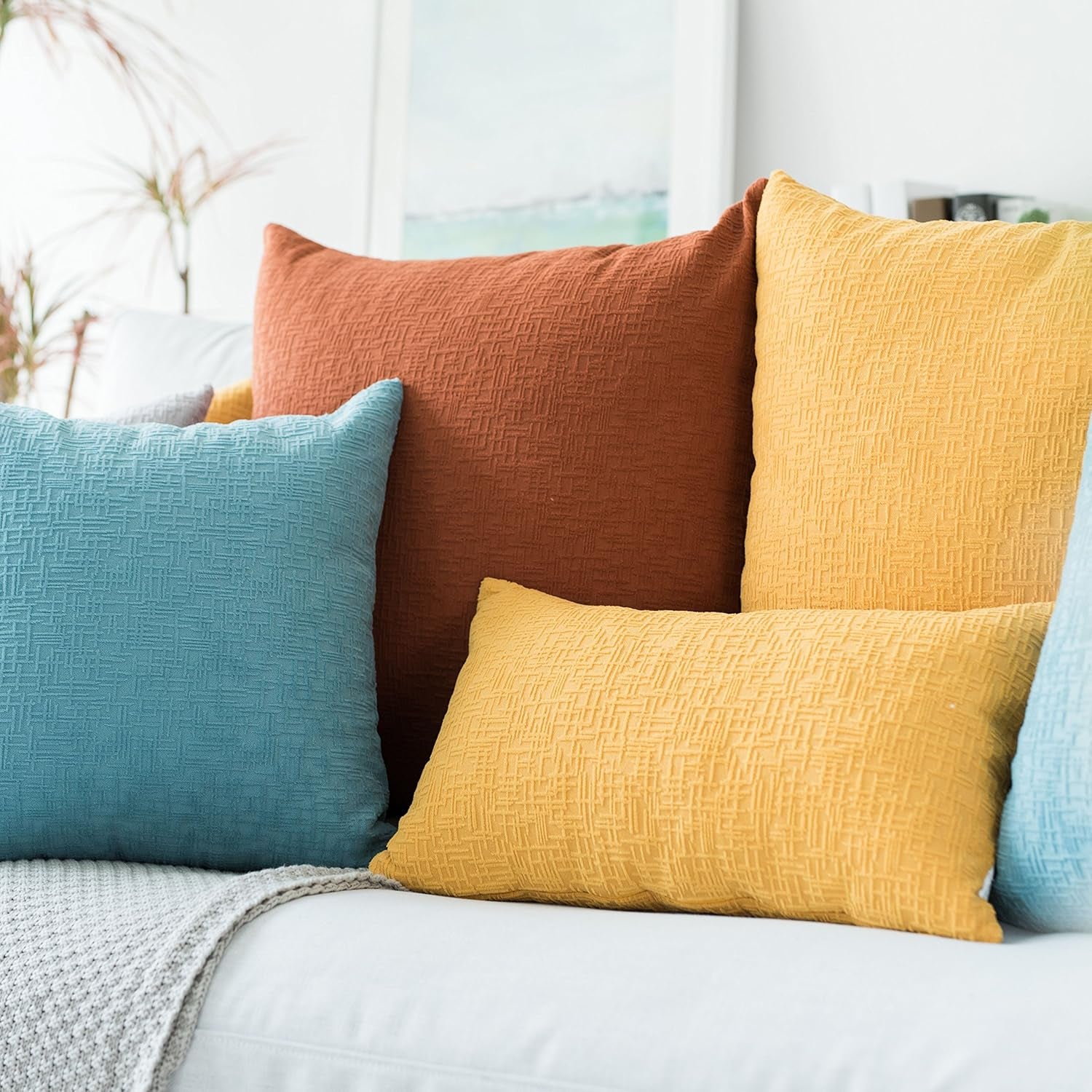 Throw Pillows,  Couch Pillows Velvet Accent Pillows Cover Cushion Cover for Bed/Office, 24" X 24", 1 Pc,Primrose Yellow