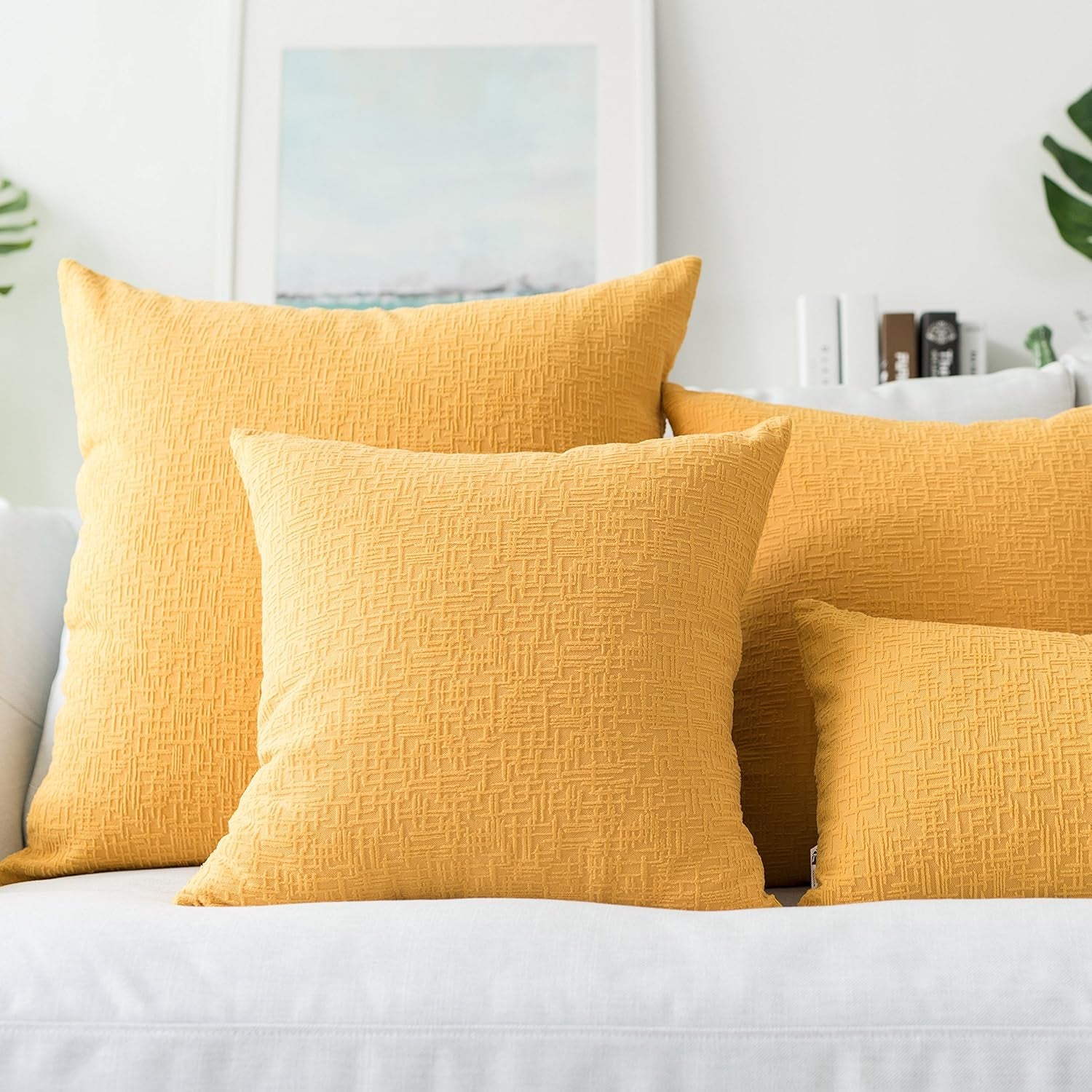 Throw Pillows,  Couch Pillows Velvet Accent Pillows Cover Cushion Cover for Bed/Office, 24" X 24", 1 Pc,Primrose Yellow