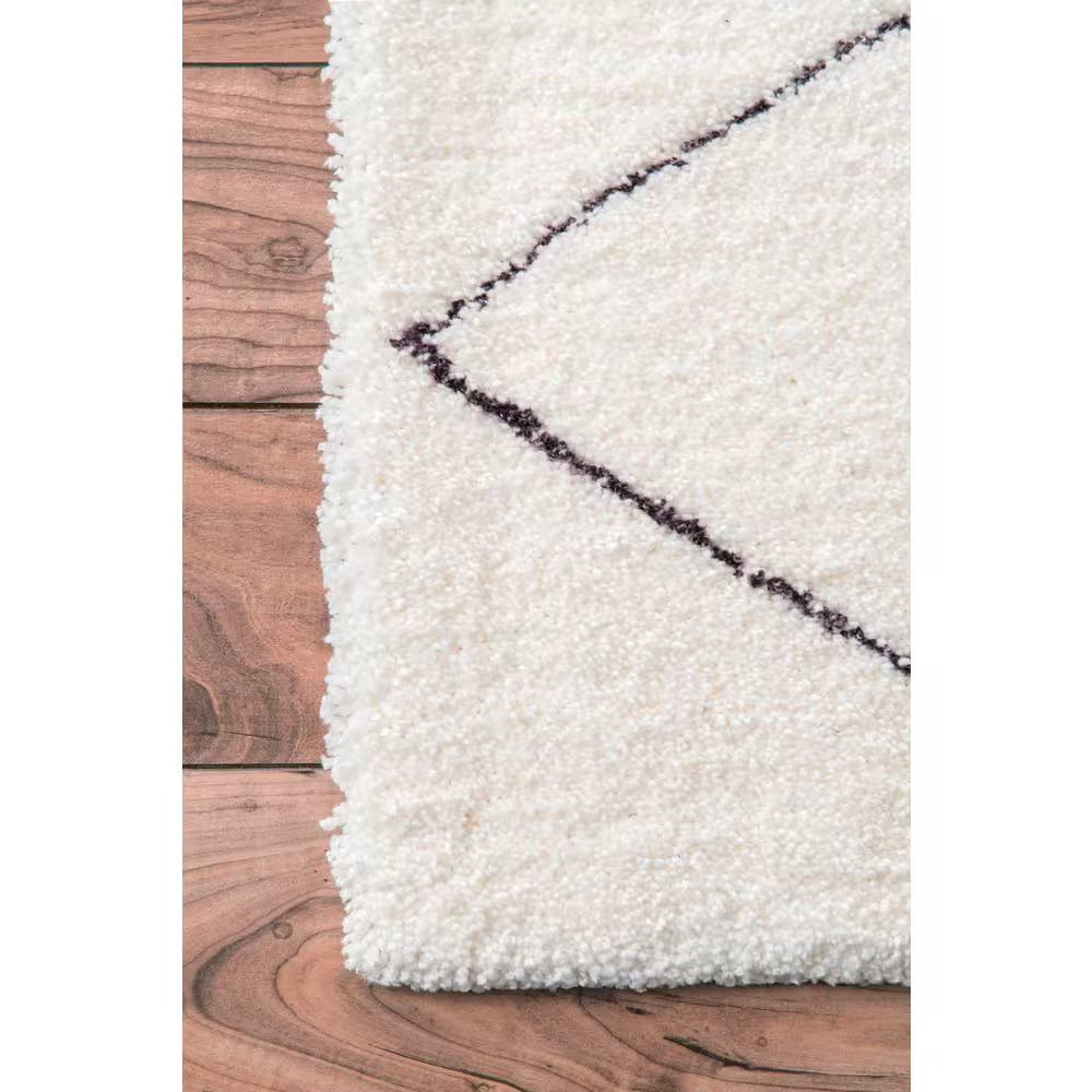 Armitra Moroccan Transitional Shag Natural 5 Ft. X 8 Ft. Area Rug