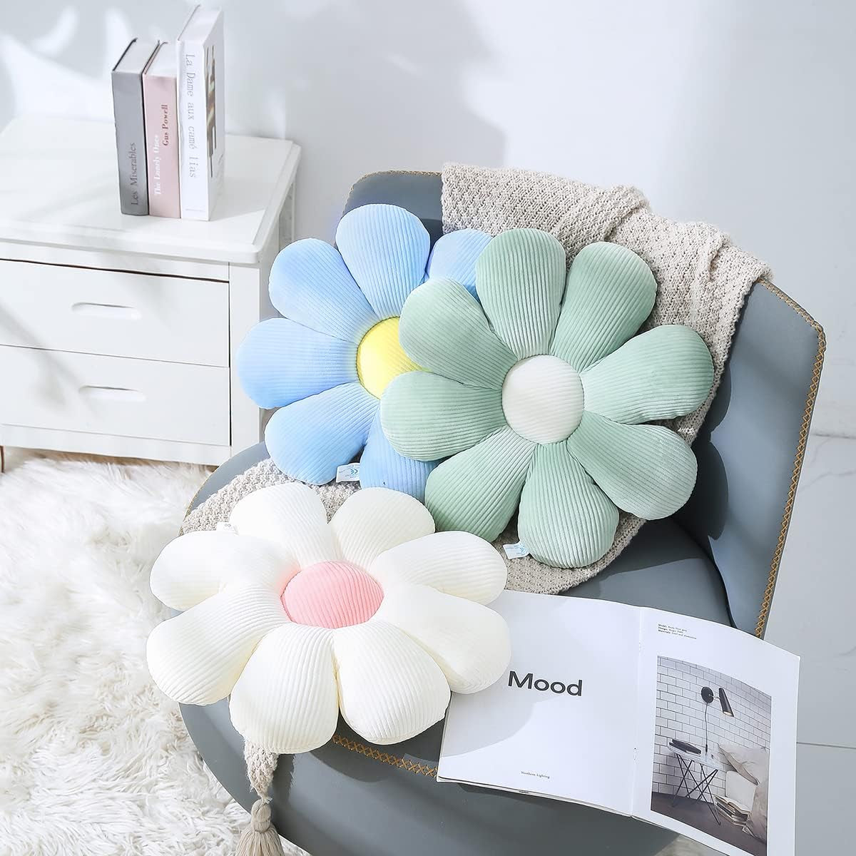 Daisy Flower Pillow, Flower Floor Pillow Throw Cushion Seating Pad,Cute Room Decor& Plush Pillow for Sofa Bedroom Chair(23.6",Green), 1 Count (Pack of 1)